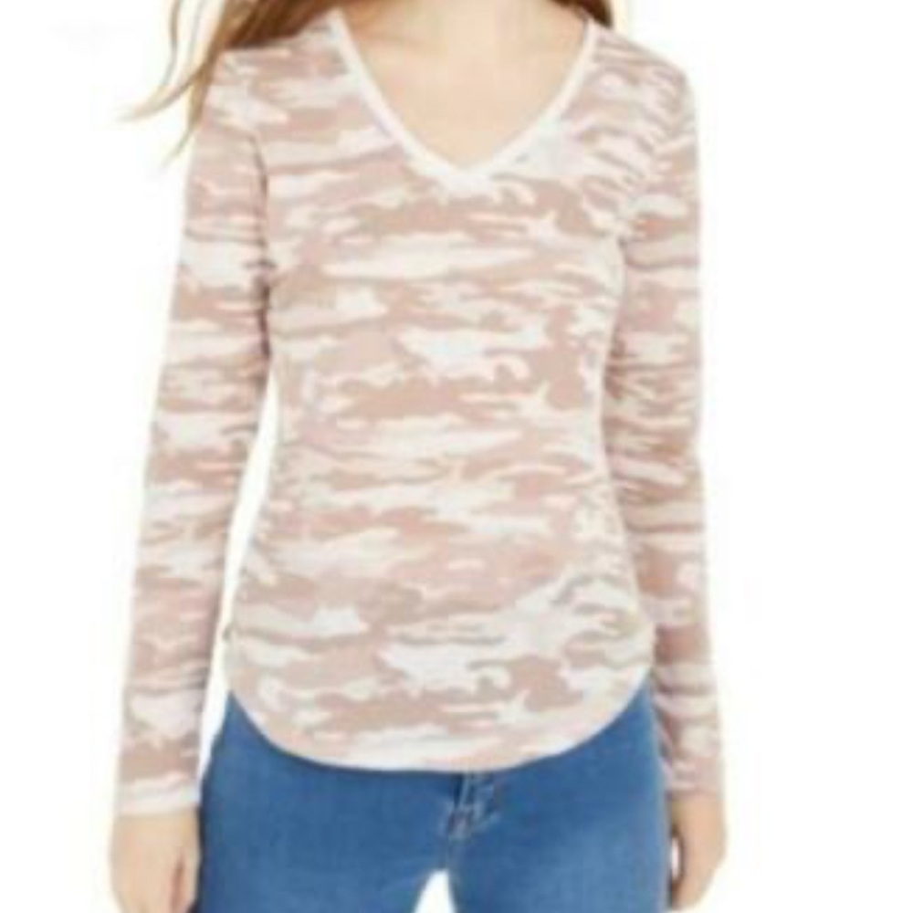 Pink Camo V Neck Light Weight Long Sleeve Ultra Flirt Sz XS cute!!